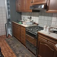 Cucina completa di elettrodomestici 
