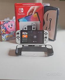 Nintendo Switch Oled + omaggio gioco Kirby