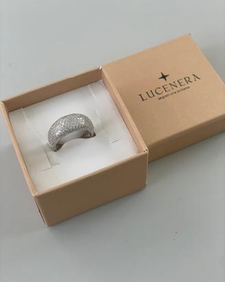 Anello a fascia in argento 295 e pave di zirconi