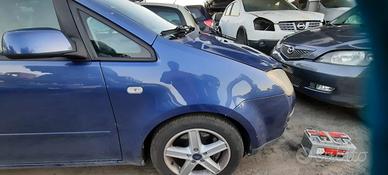 FORD FOCUS C-MAX 2006 - PARAFANGO DESTRO