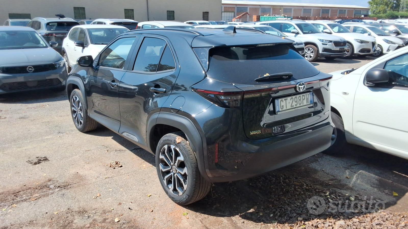 Toyota Yaris Cross 2024 photo 2