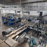 Capannone Spazi Ampi e Funzionali a Bicocca