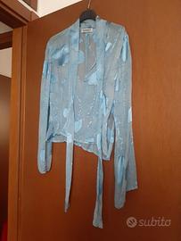 Casacca azzurra in seta