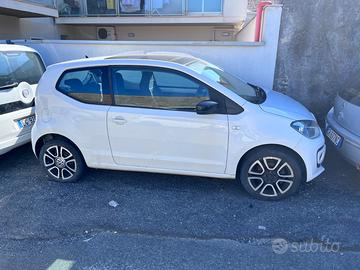 VW up benzina metano