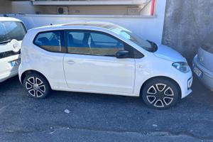 VW up benzina metano
