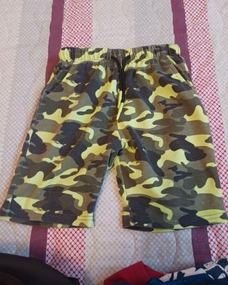 pantaloncino mimetico anni 8 marca Mr Jek
