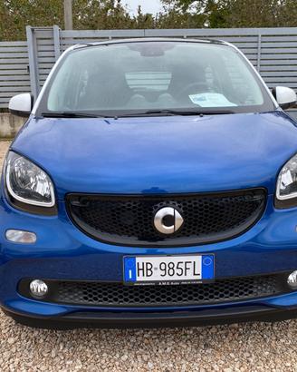 Smart ForFour 70 CV 52 KW 1.0 twinamic Passion