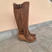 Stivali alti Caffenoir