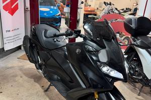 YAMAHA TMAX 560 TECH MAX