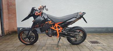 Carene ktm Supermoto 690 R anno 2009