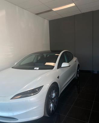 Tesla Model 3 Premium Long Range - Dual Motor