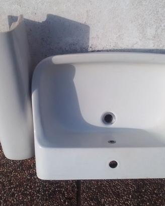 Lavandino Ideal Standard completo di colonna
