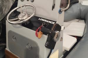 Gommone Novamarine 5.50mt+Tohatsu 40cv Mega+Garanz