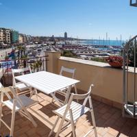Delizioso Appartamento con Panorama Mare e Porto
