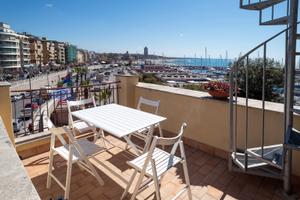 Delizioso Appartamento con Panorama Mare e Porto