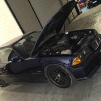 Bmw e36 318is coupe 92 mauritiusblau 140cv