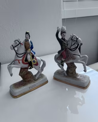 Coppia statuine Capodimonte