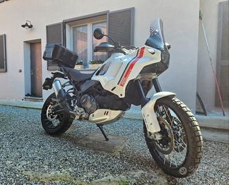 ducati desert x 