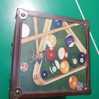 Contenitore vintage per palle da biliardo 