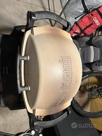 Barbecue weber con carrello