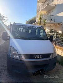 IVECO DAILY CASSONATO DOPPIA CABINA 280000 km