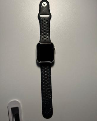 Apple Watch Series 8 (2022) GPS + Cellular