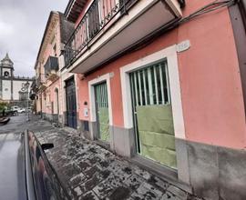AB27 - Bottega Mq.60 - Corso Ara di Giove