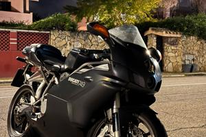 Ducati 749 testastretta