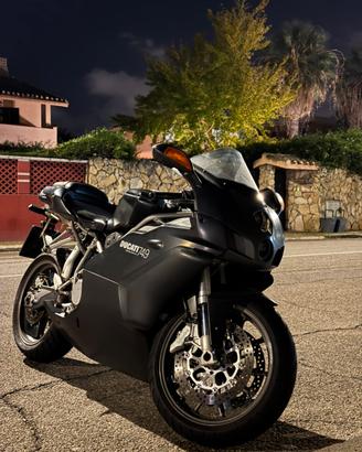 Ducati 749 testastretta