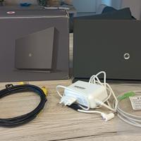 modem Vodafone Station + materiale vario