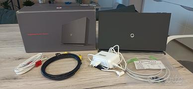 modem Vodafone Station + materiale vario