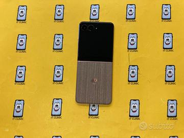 MOTOROLA RAZR 60 ULTRA 512GB LEGNO