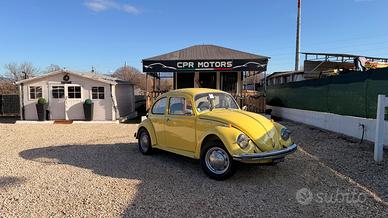 Volkswagen Maggiolino GIALLO