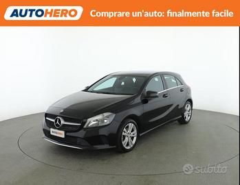 MERCEDES-BENZ A 180 YP61383
