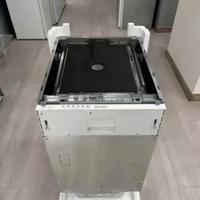 SCONTATO NUOVOOO!!! LAVASTOVIGLIE INDESIT SLIM  10