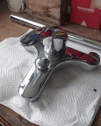 Rubinetto miscelatore