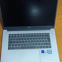 Notebook Huawei mai usato, nuovo.