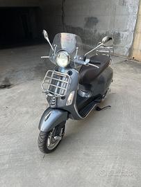 Piaggio Vespa 150 Primavera Touring 2023