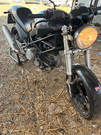 Ducati Monster 620 ie dark