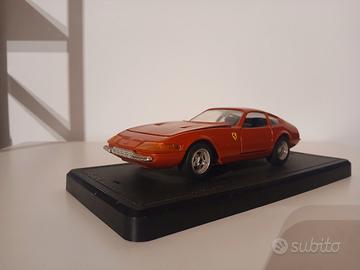 Ferrari Daytona 1/24