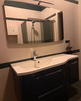 Bagno completo moderno 119 cm + box doccia 100x80