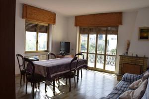 Appartamento di 116 m² con 4 locali e box auto a C