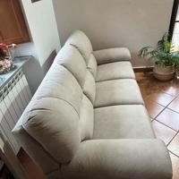 Divano semi nuovo