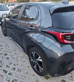Toyota Yaris Trend eCVT Dark Grey