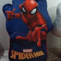 peluche spiderman