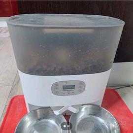 Distributore croccantini