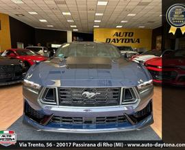 FORD Mustang Fastback 5.0 V8 aut. Dark Horse Ful