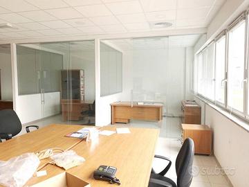 Immobile di 200 m² con 1 locale a Moncalieri