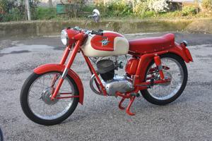 MV Agusta 125 TRE ANNI 60/70