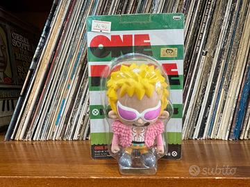 Action figure Donquixote Doflamingo  One Piece Ban